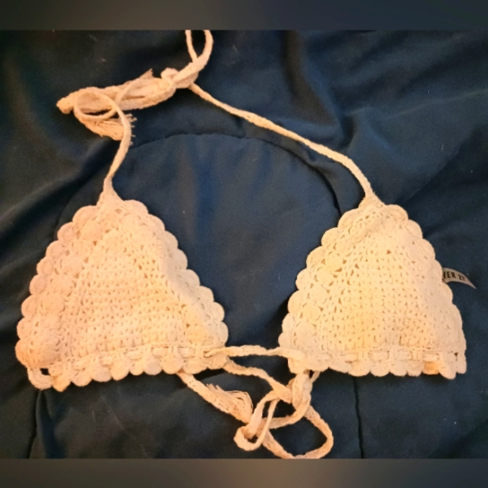 White crochet bikini top Sz S